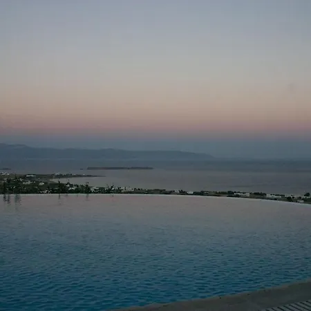 Paros Eastern Coast - 4 Bedrooms * דריוס